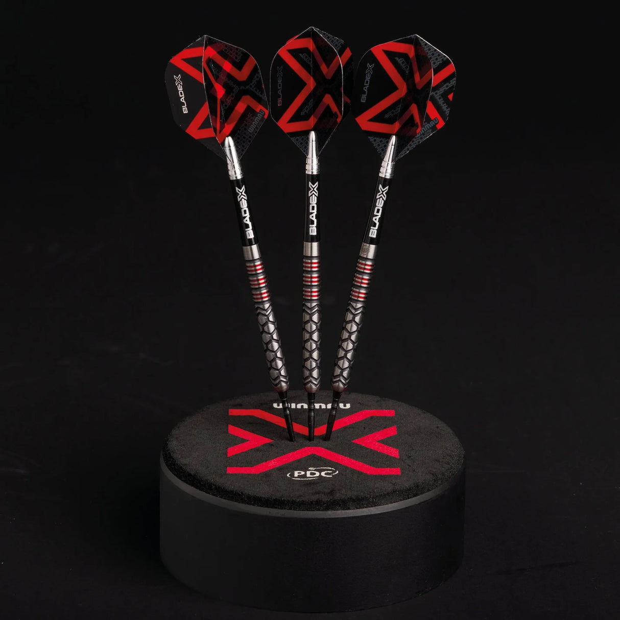 Winmau Blade X Dart Dock-4-Premier Darts